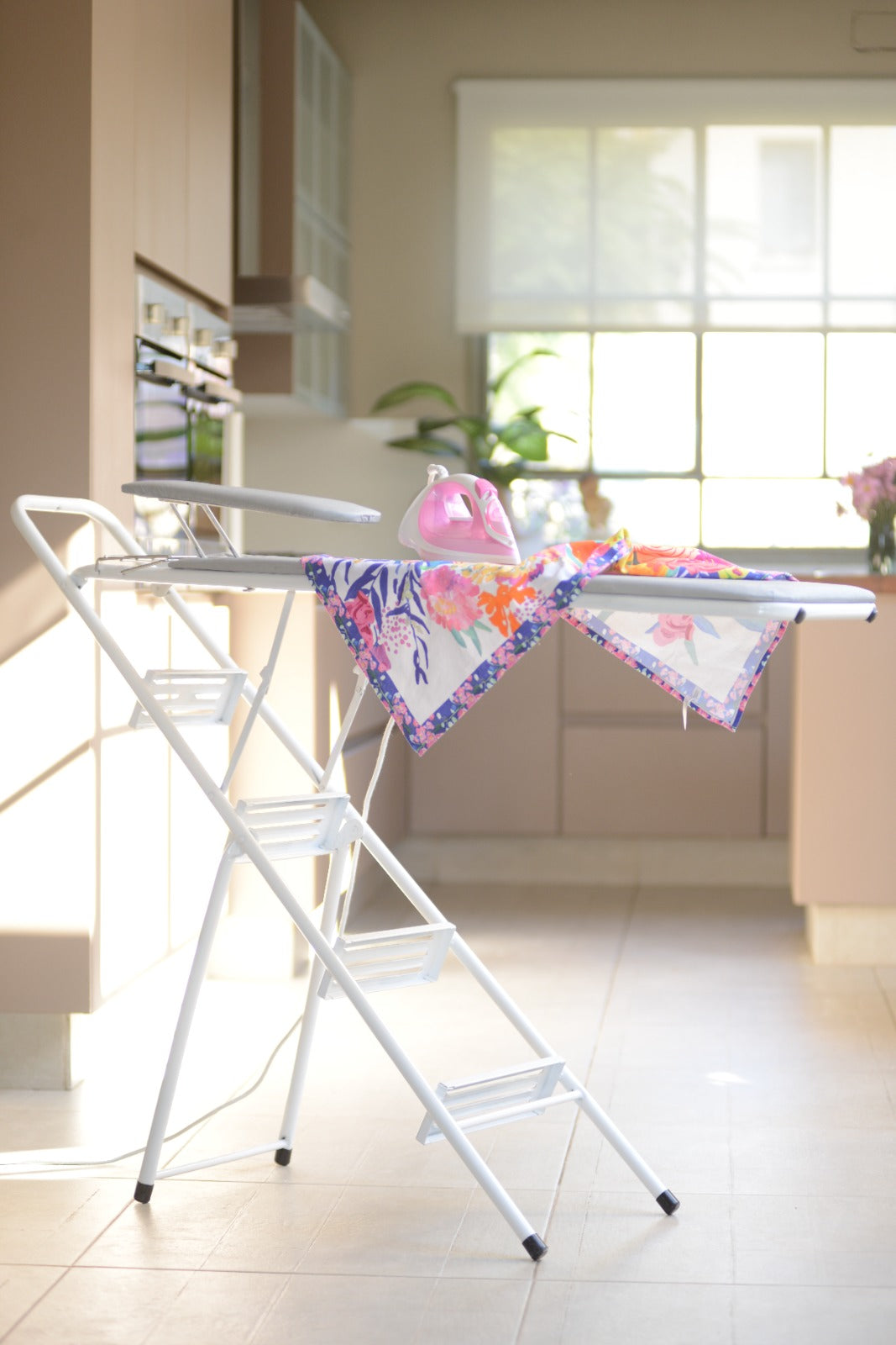 Tabla De Planchar Trio Höllsen Con Tender Y Escalera. Todo En Uno