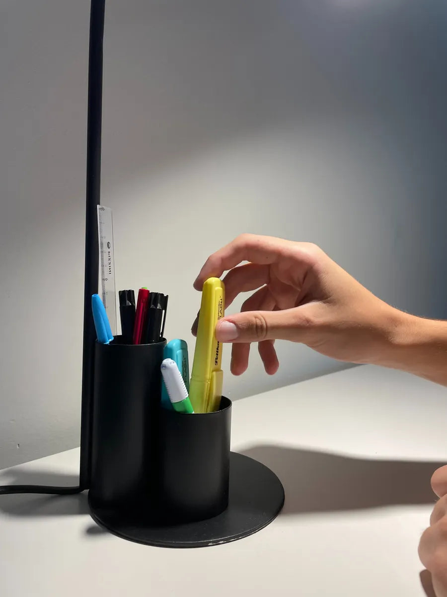 Lámpara De Escritorio Porta Lápices