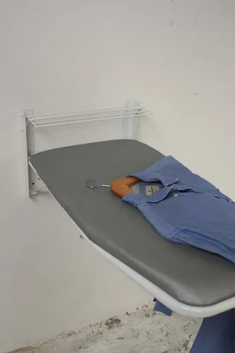 Tabla De Planchar De Pared Höllsen Con Funda Aluminizada
